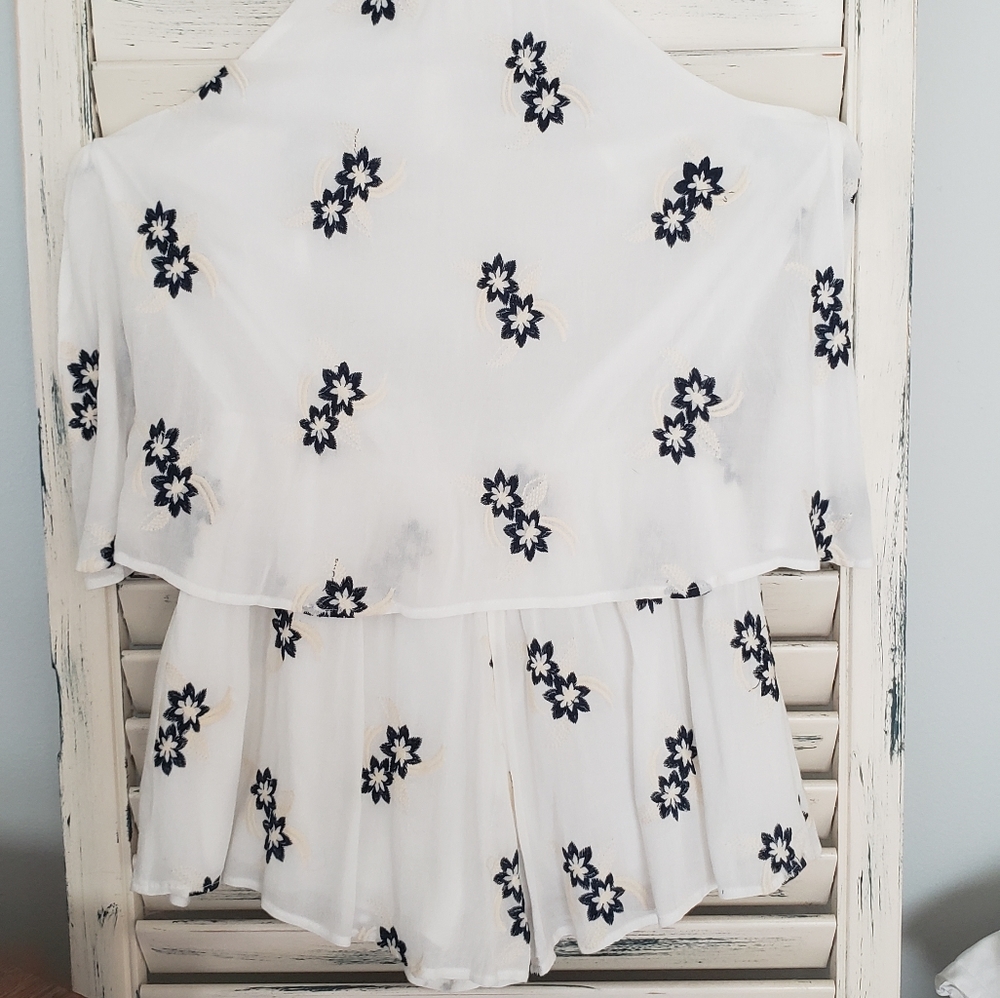 Sadie & Sage Floral Tiered Romper | New With Tags